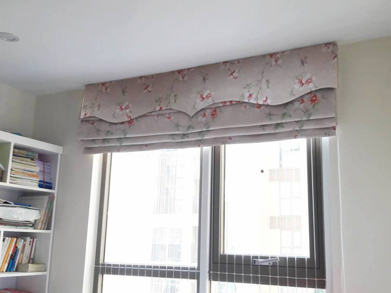 Rèm roman (xếp lớp)
