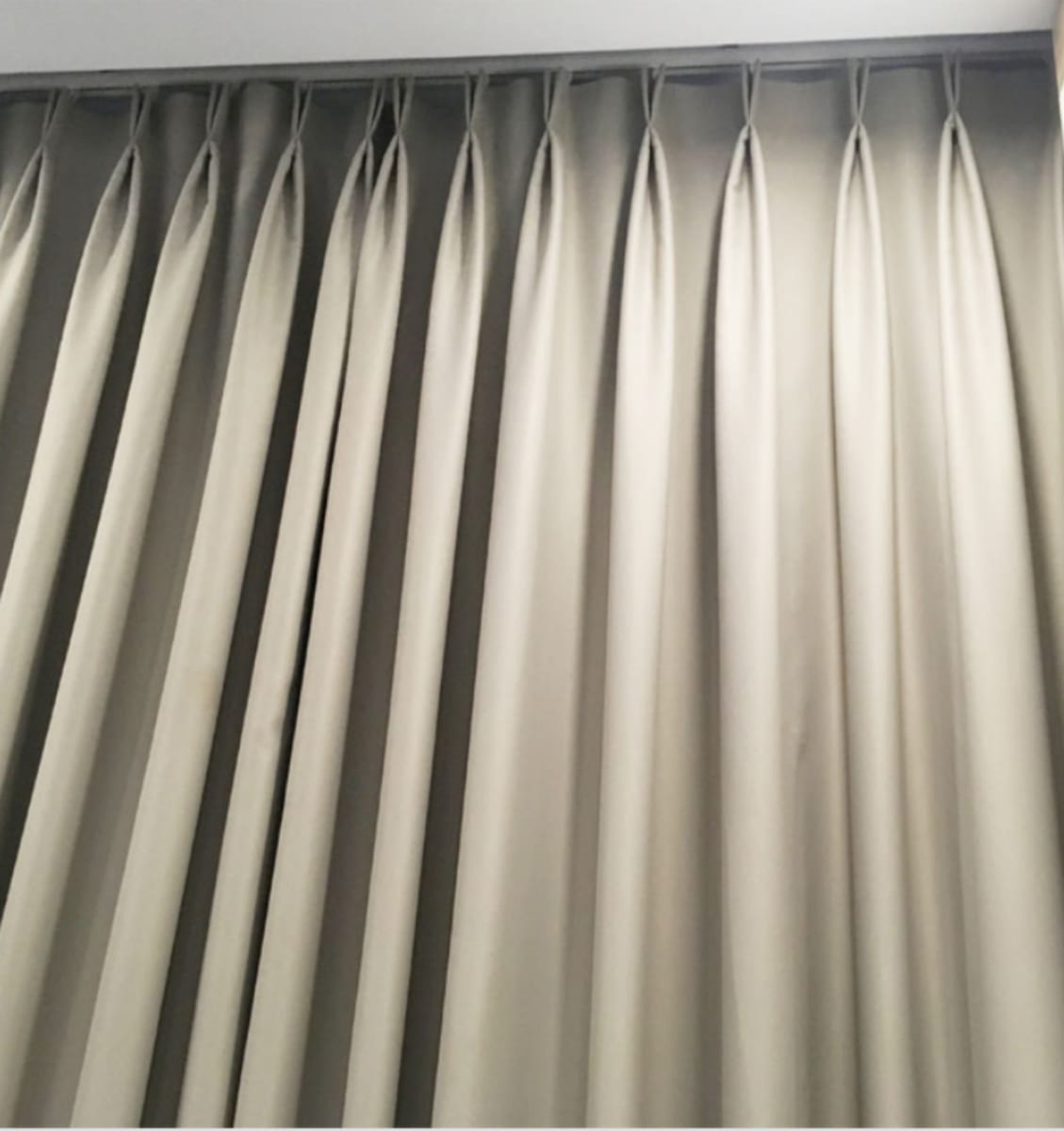 Rèm xếp ly căn hộ